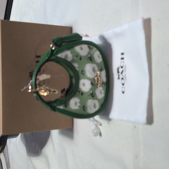Coach Mini Carmen Bag Charm Keyring With Kelly Green Floral Print -NEW! - Picture 11 of 11